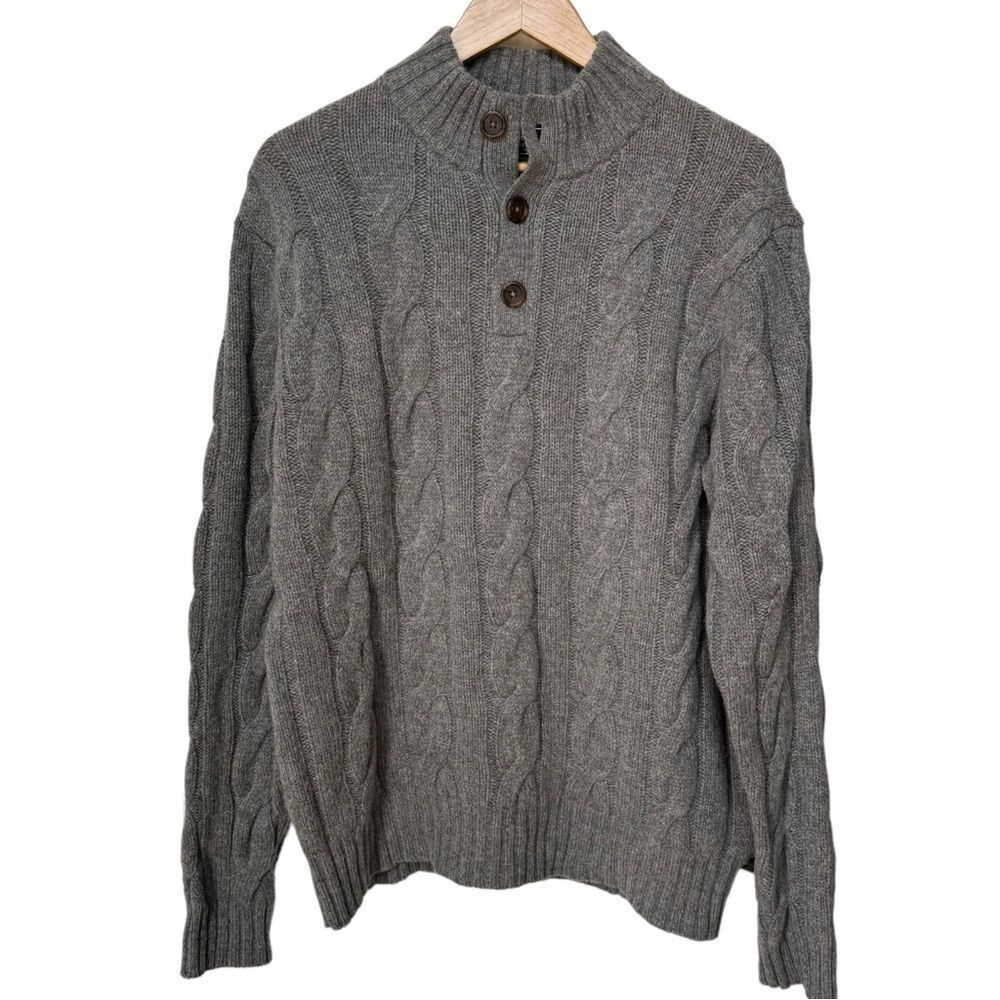 Vineyard Vines Men’s Gray Wool Mock Neck Long Sleeve Knit Sweater. Medium.